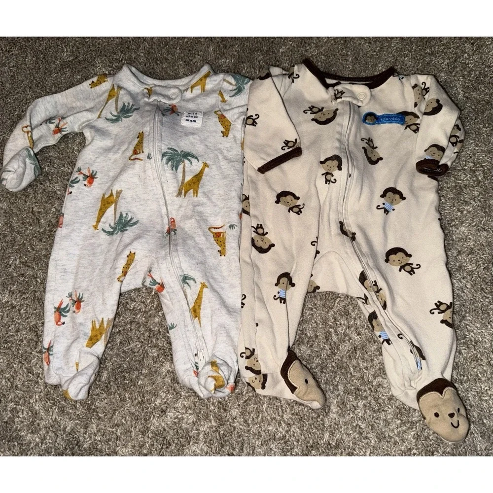 Lot Of 9 Carter's Baby Boy Footed Outfit Clothes (4) Newborn & (5) 3 Months